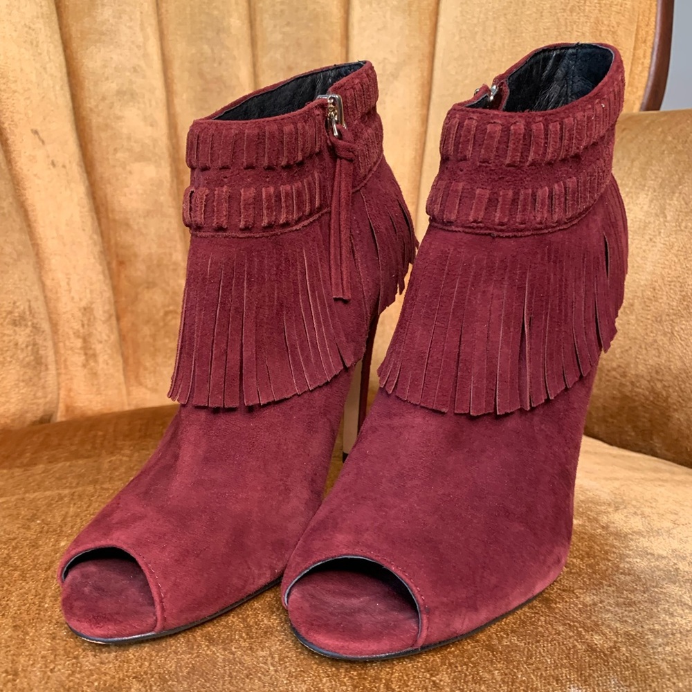 Rebecca Minkoff Wine Colored Fringed Peep Toe Heeled Booties Size 7